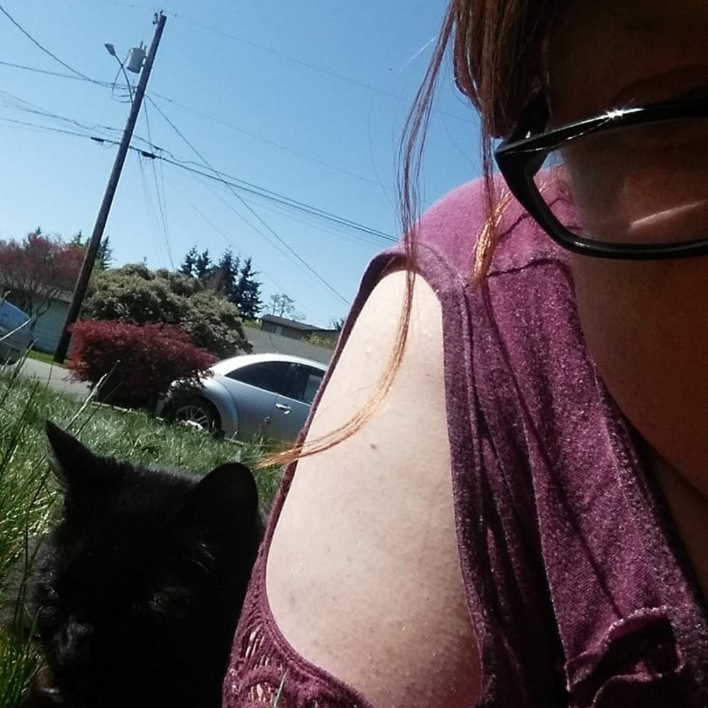 Meet your Posher, Lori